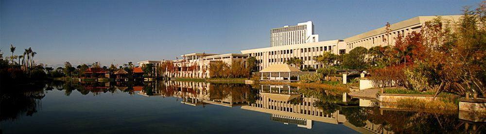 Angsana Fuxian Lake Chengjiang  Exterior foto