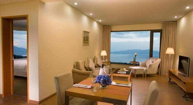 Angsana Fuxian Lake Chengjiang  Exterior foto