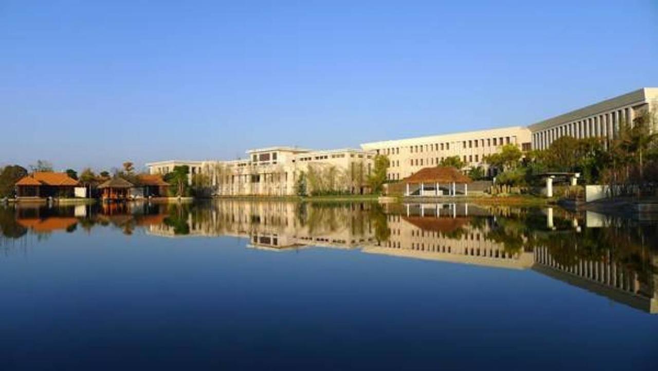 Angsana Fuxian Lake Chengjiang  Exterior foto